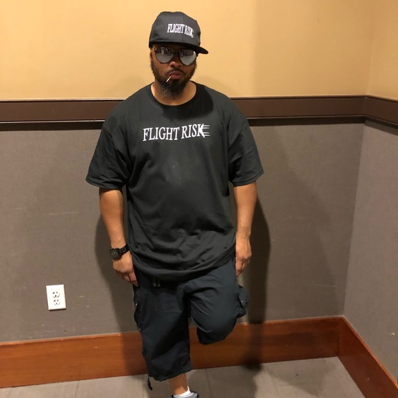 Flight Risk Other - Flight Risk wear